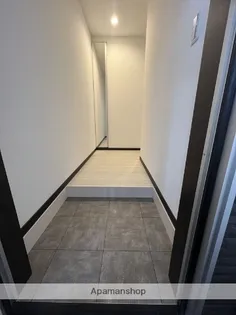 PHOENIX香椎駅前【1階】の玄関