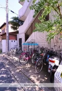ホワイトシャトー大橋参番館【4階】の内装