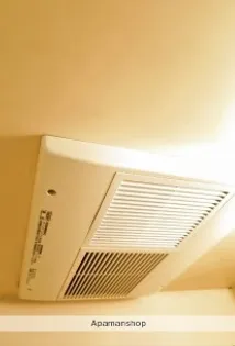 ホワイトシャトー大橋参番館【4階】の内装