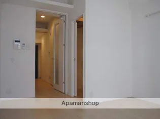 ウェルブライト博多ステーション 住居【2階】の居間