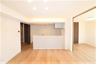 リトルノナチカ【2階】の居間