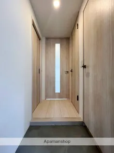 クラス平尾【2階】の玄関