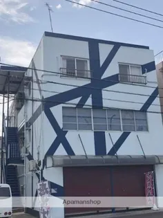 エクセル港【3階】の外観