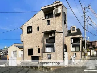 ピュア大橋参番館【1階】の外観