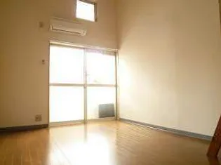 シティハウス名子【2階】の内装