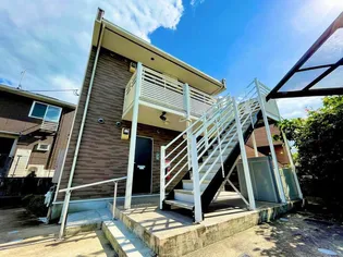 レオネクストシャインコート高宮【1階】の外観