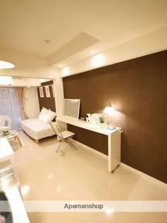 ラファセアリービオ博多【9階】の居間