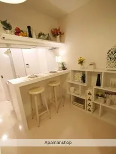 ラファセアリービオ博多【9階】の居間