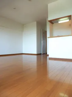 エスティメゾン博多東【9階】の居間