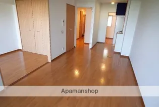 エスティメゾン博多東【9階】の居間