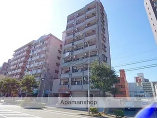 プレアール県庁前の画像