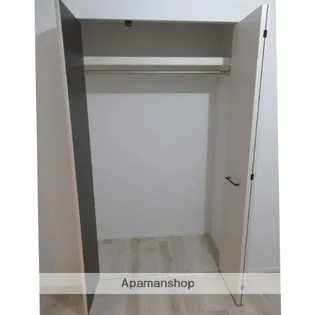 ルーグ箱崎【1階】の内装