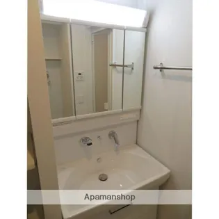 ルーグ箱崎【1階】の内装