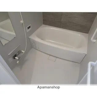 ルーグ箱崎【1階】の内装