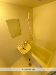 KINGS ROAD【2階】の風呂