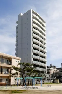 ナビールコート白金の画像