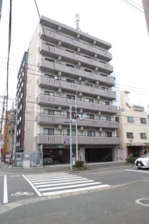 エストゥディオ平尾【3階】の外観