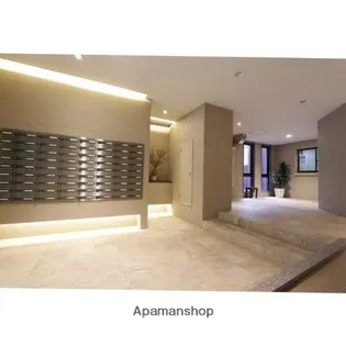 ライオンズマンション赤坂【4階】の外観