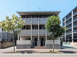 DーROOM大濠 弐番館【1階】の外観