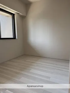 ザ・パークハウス大濠翠景【2階】の内装