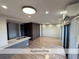 アメイズ友泉亭ザ・ヒルズ【7階】の居間