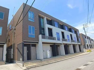 エクスクルーシブⅢ【2階】の外観