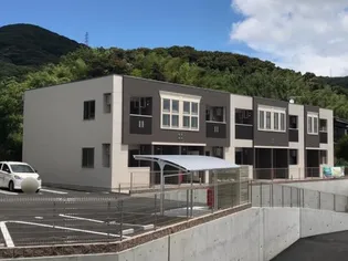 メゾン東二島【1階】の外観