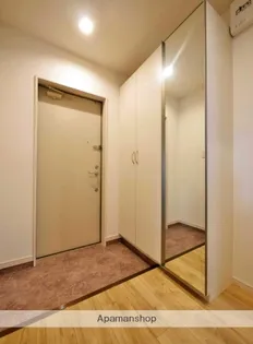 PREMIAGE西小倉【3階】の玄関