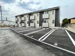 ドゥ・マリアージュⅢ【1階】の外観