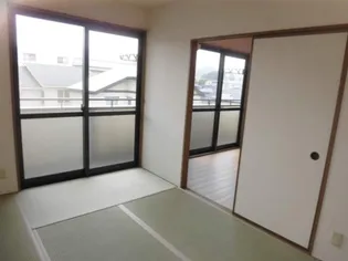 エトワール嵐山【3階】の内装