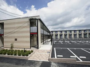 レオパレスSKR鳥栖【208号室】の外観