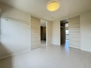 レ・シャルマントメゾン C棟【201号室】の内装