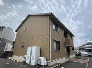 シャンクス【1階】の外観