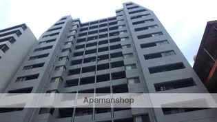 エステートマンション西公園【3階】の外観