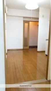 プリムヴェール【2階】の居間