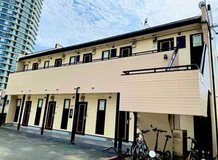 レオパレス師岡【2階】の外観