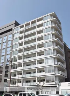 エトランゼ17大濠公園前の画像