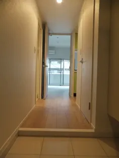 エンクレストGRAN博多駅前【2階】の玄関