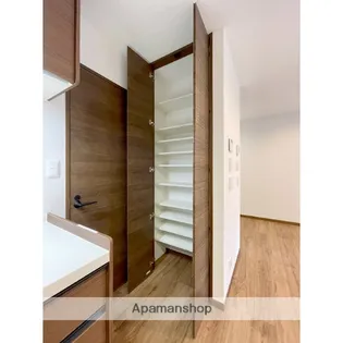 ミッドレジデ室見【1階】の内装