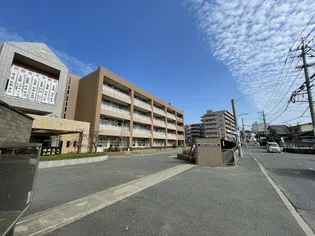 ファミール城南【2階】の周辺