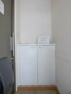 ファミール城南【2階】の玄関