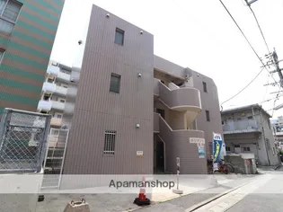 ホリデンハイツ西新【2階】の外観