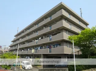 リファレンス寺塚【3階】の外観