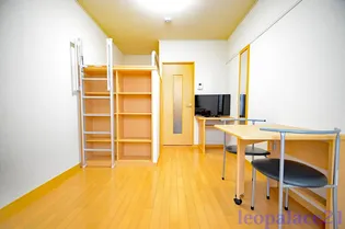 レオパレス大幸【2階】の居間