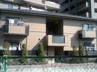 パインコート【1階】の外観