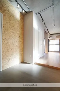 デュオフラッツ西新WEST【3階】の玄関