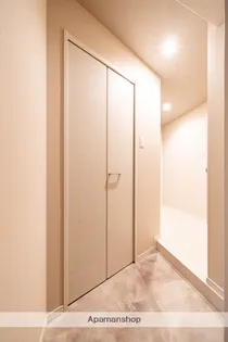 ALATO 赤坂 けやき通り【2階】の玄関