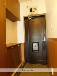 フレグランスMASUMI【2階】の玄関