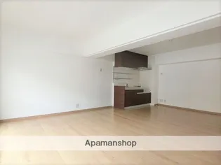 ストーンブリッヂ上山門【3階】の居間