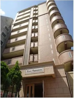 ルネス六本松【6階】の外観